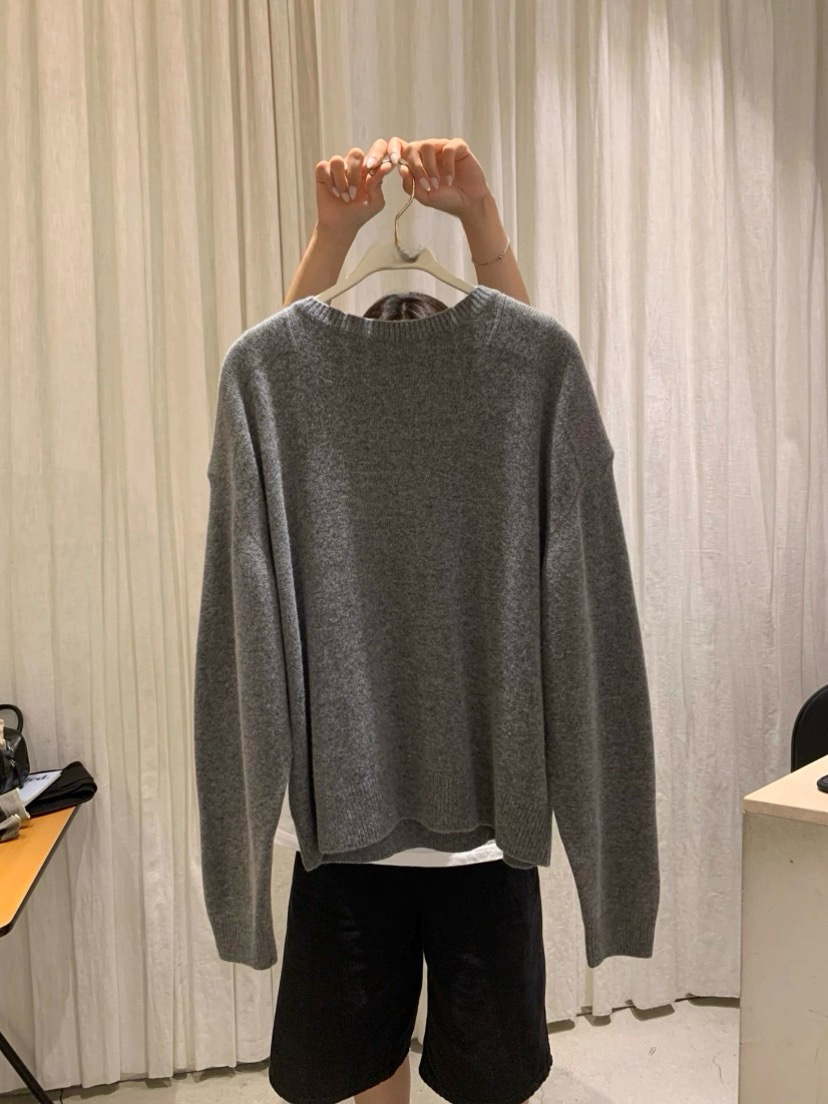 TP22022- 韓國羊絨寬鬆圓領長袖毛衣