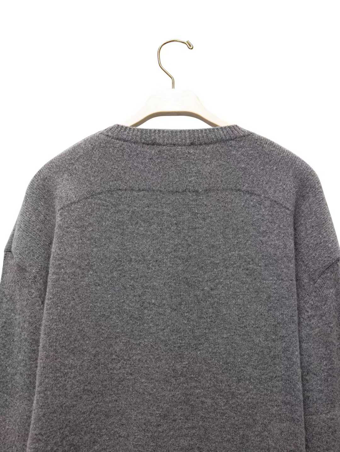 TP22022- 韓國羊絨寬鬆圓領長袖毛衣