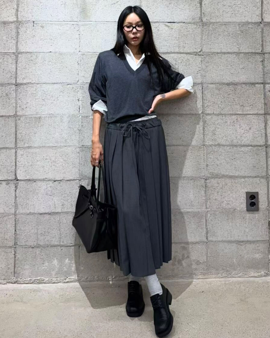 ST22030- 韓國拼色百褶裙配真絲羊毛透薄V領長袖