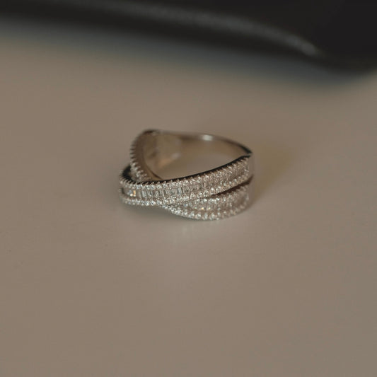 JW21728- 高級感重工925純銀交叉滿鑽時尚戒指