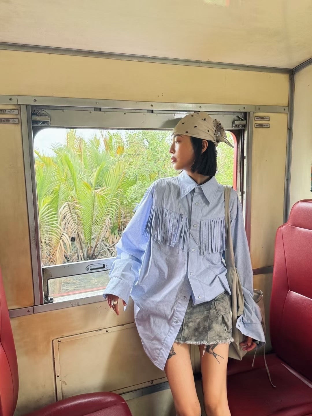 TP21833- 韓國波希米亞風流蘇條紋襯衫
