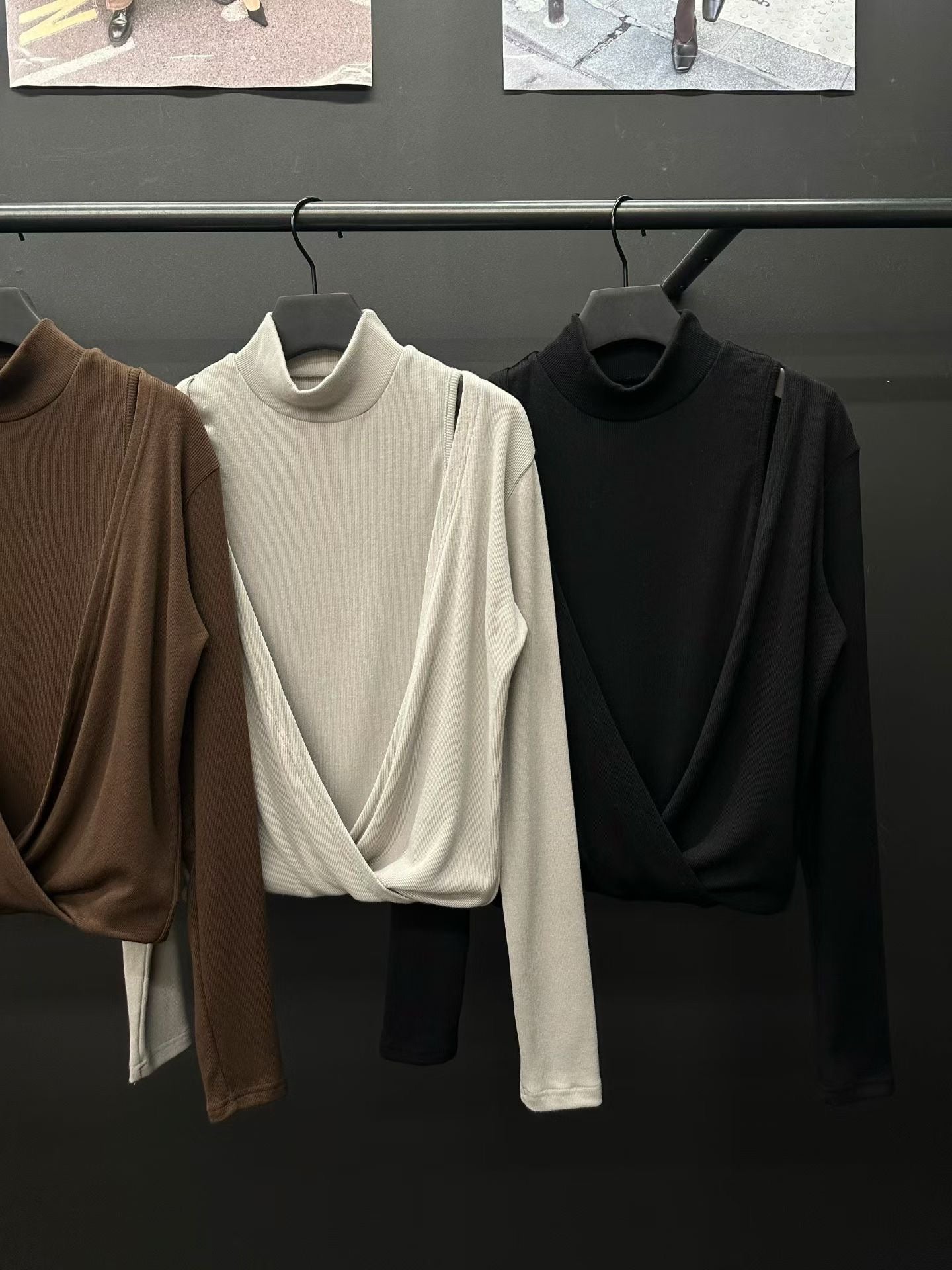 TP22020- 韓國高領露肩針織假兩件上衣