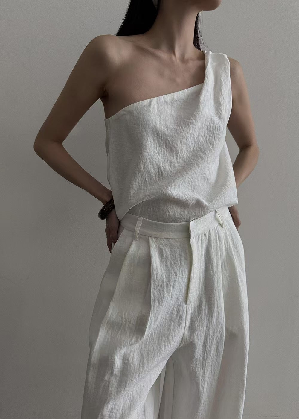 ST21508 - Designer niche asymmetrical one-shoulder strap + high-waisted straight loose casual long pants set