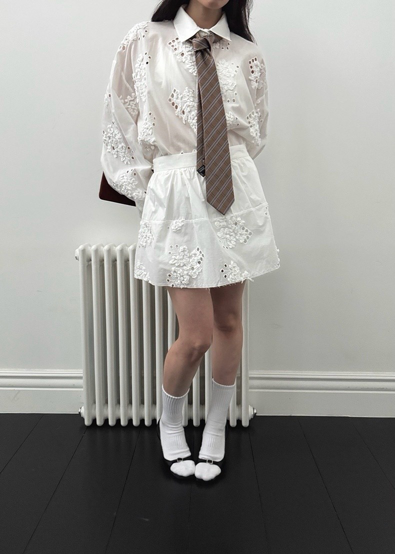 ST21309 - Fresh Embroidered Oversize Shirt and Skirt Set, a Fashionable and Elegant Essential.