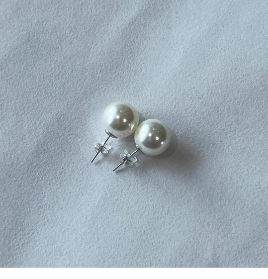 JW21578- 優雅簡約經典珍珠純銀耳環