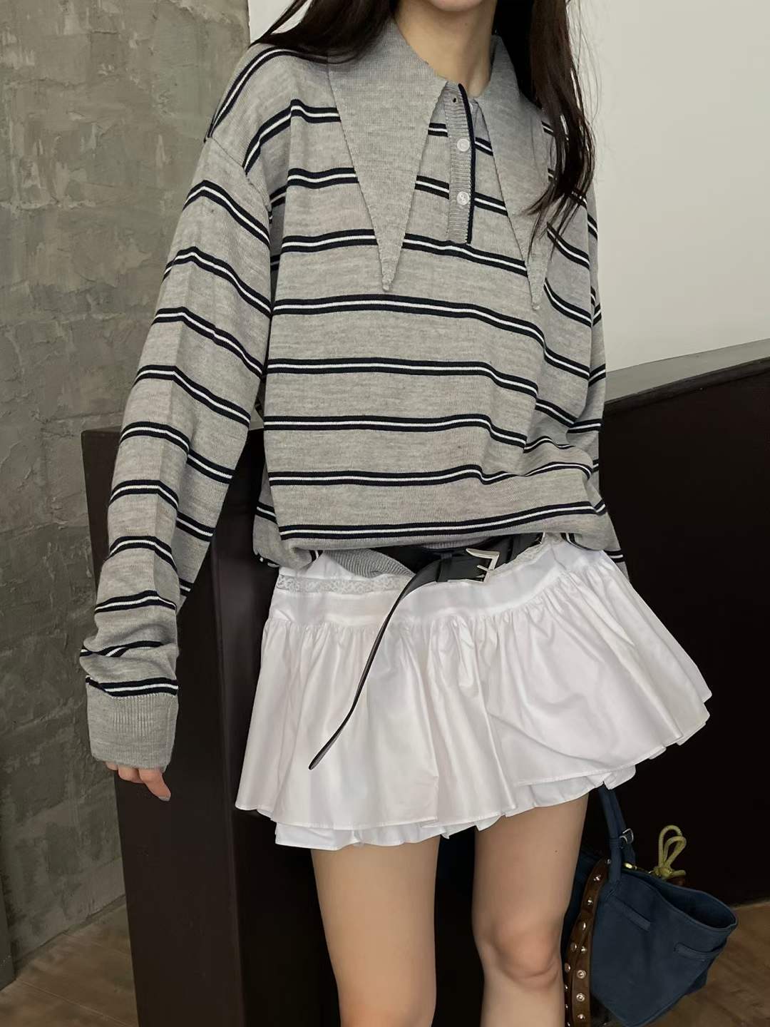TP21868C- 韓國設計師品牌法式復古寬鬆條紋扣尖領慵懶POLO針織衫(3色)