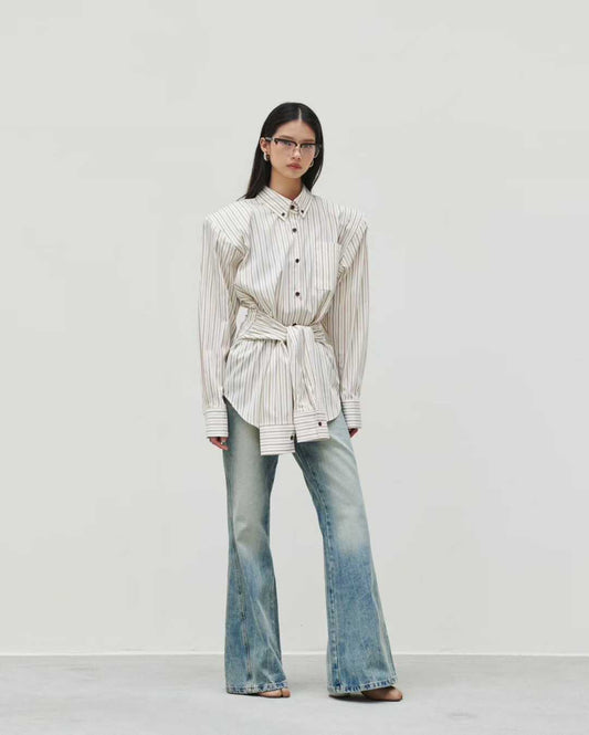 TP21971- 韓國設計師款腰帶綁結條紋墊肩中長襯衫