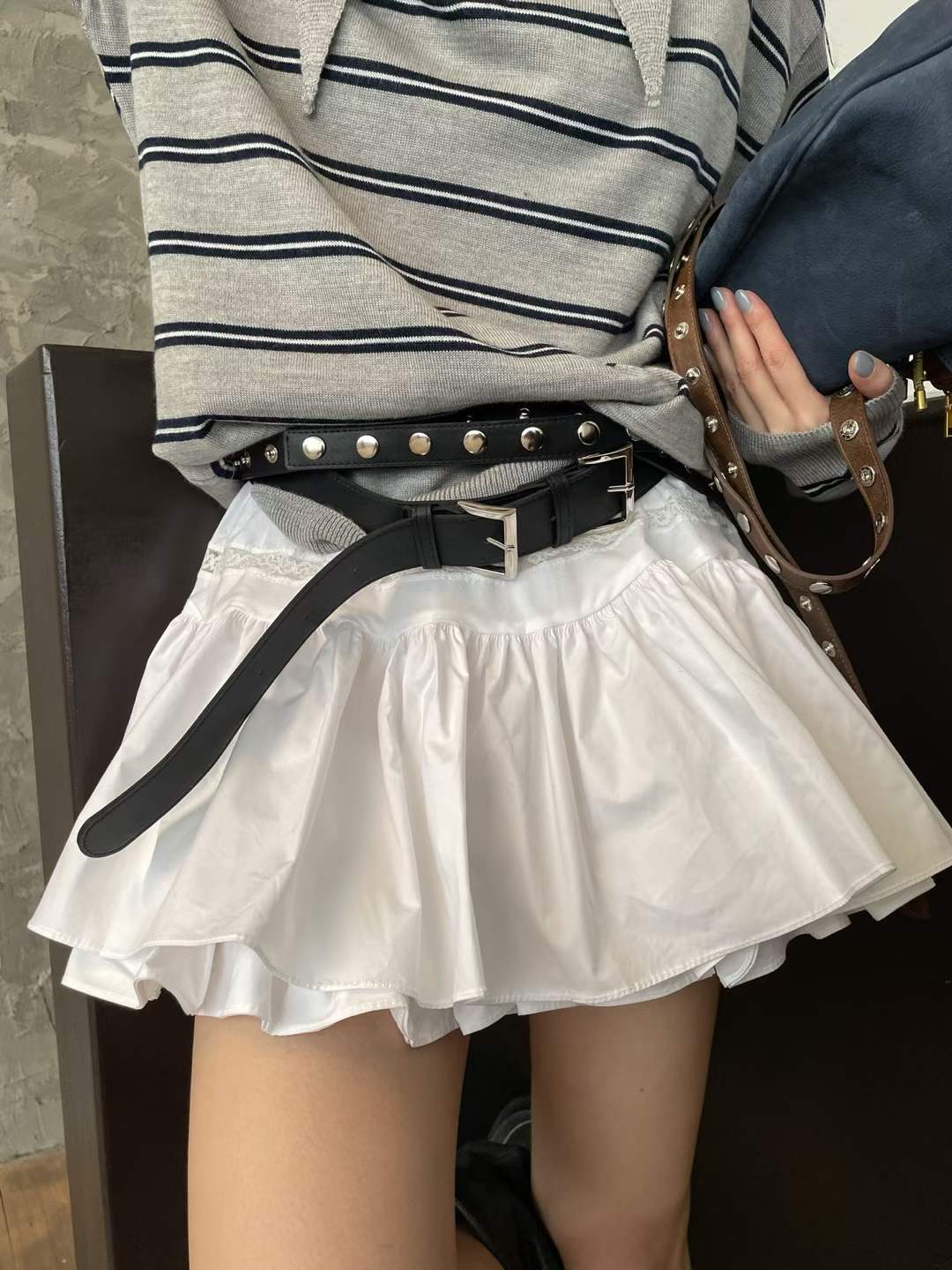 TP21868C- 韓國設計師品牌法式復古寬鬆條紋扣尖領慵懶POLO針織衫(3色)