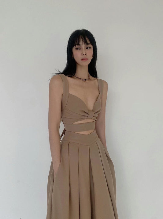 ST11162C- 韓國迷人高貴鏤空吊帶背心與半身長裙套裝 Solid color