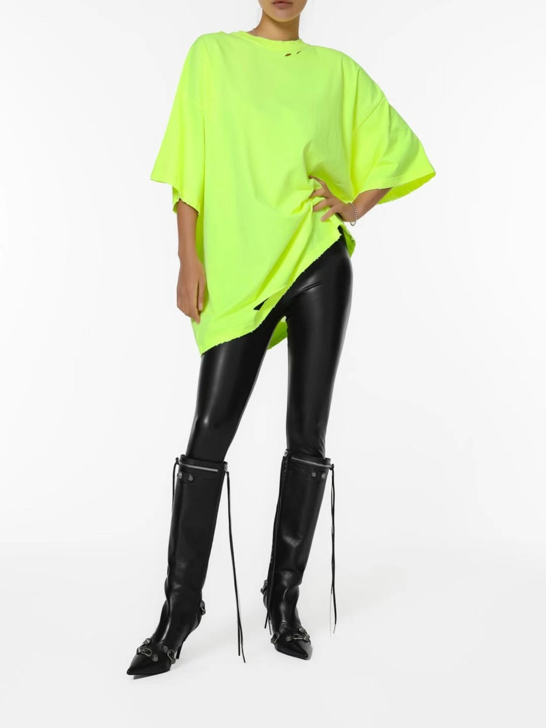 TP11236B- 韓國嘻哈磨爛破洞短袖oversize T-shirt