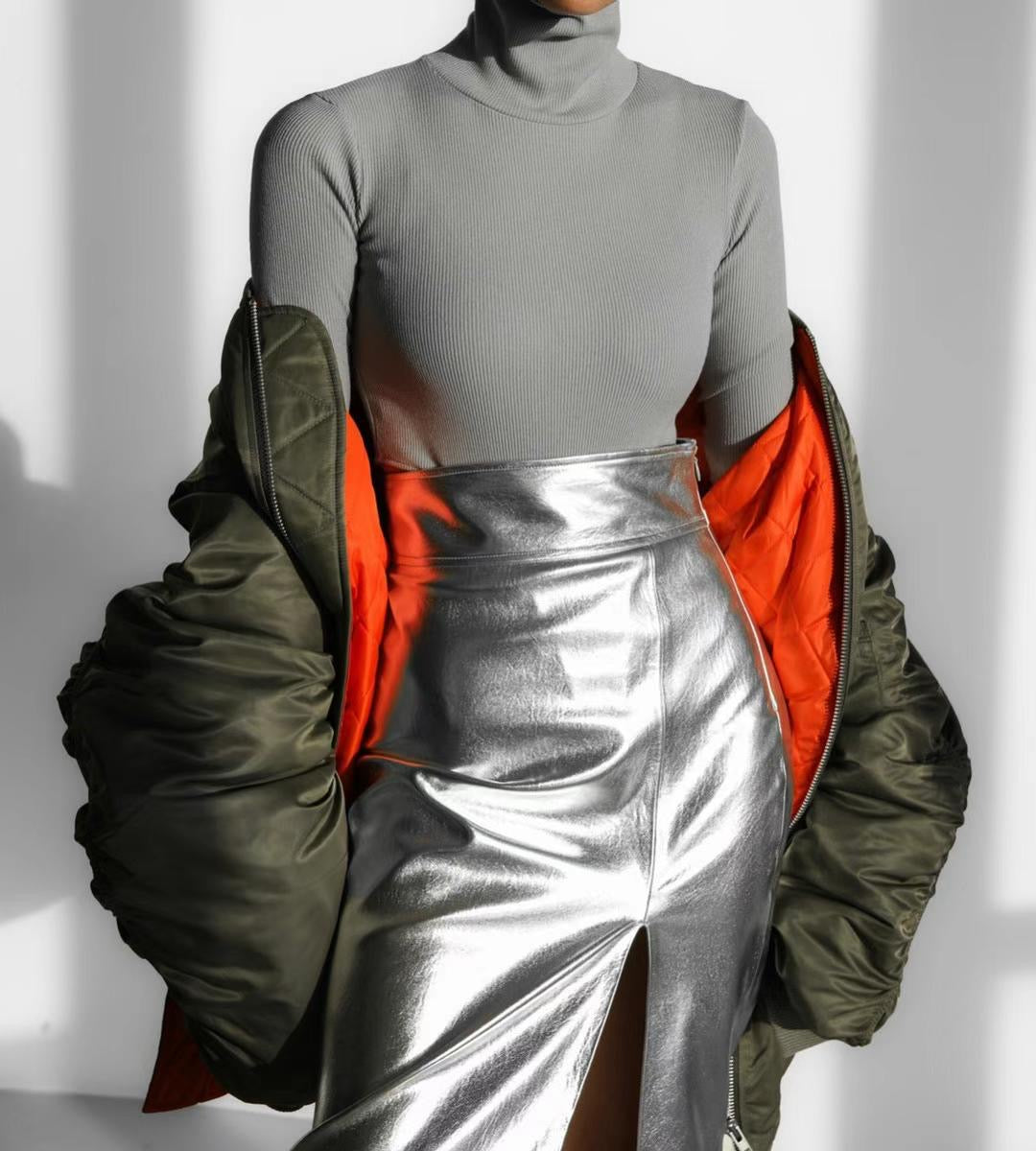 BT11123B - Metallic high-waisted slit hip-covering slim PU leather skirt