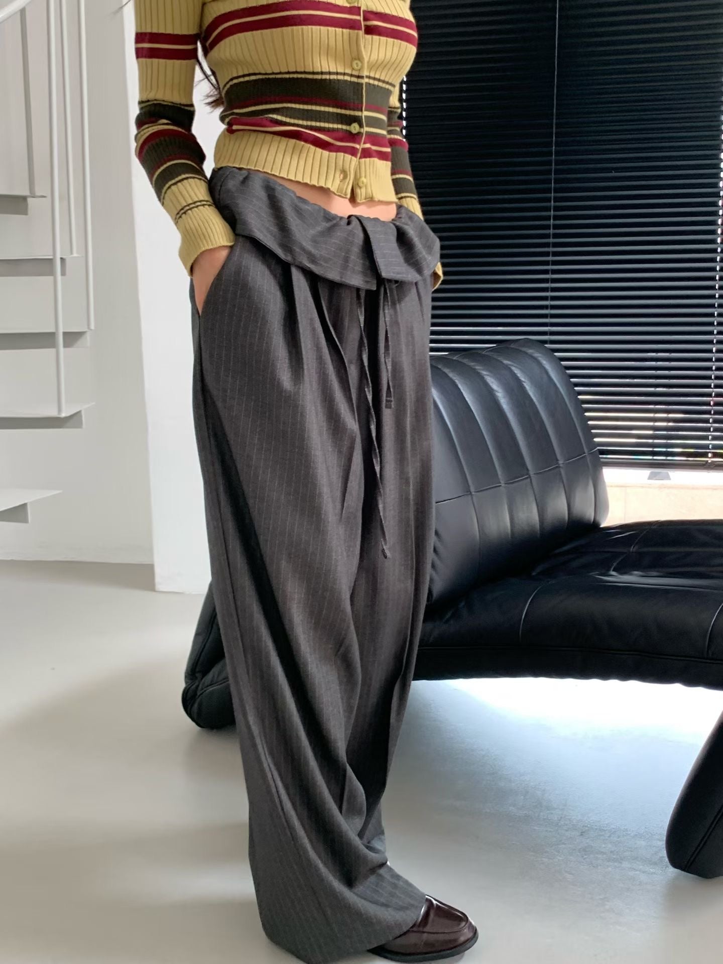 TP22006- 韓國短身復古修身撞色條紋毛衣針織開襟衫