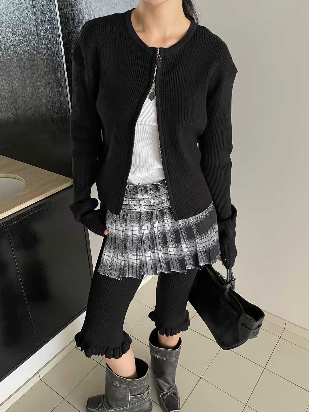 PT21883 - Korean Designer Brand Spliced Tie Stripe Loose Casual Pants