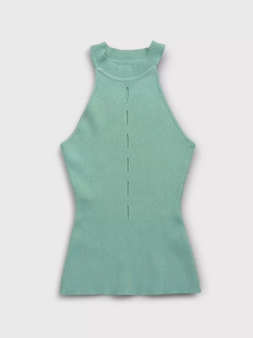 TP21289 - Hollowed-out Button Knitted Vest
