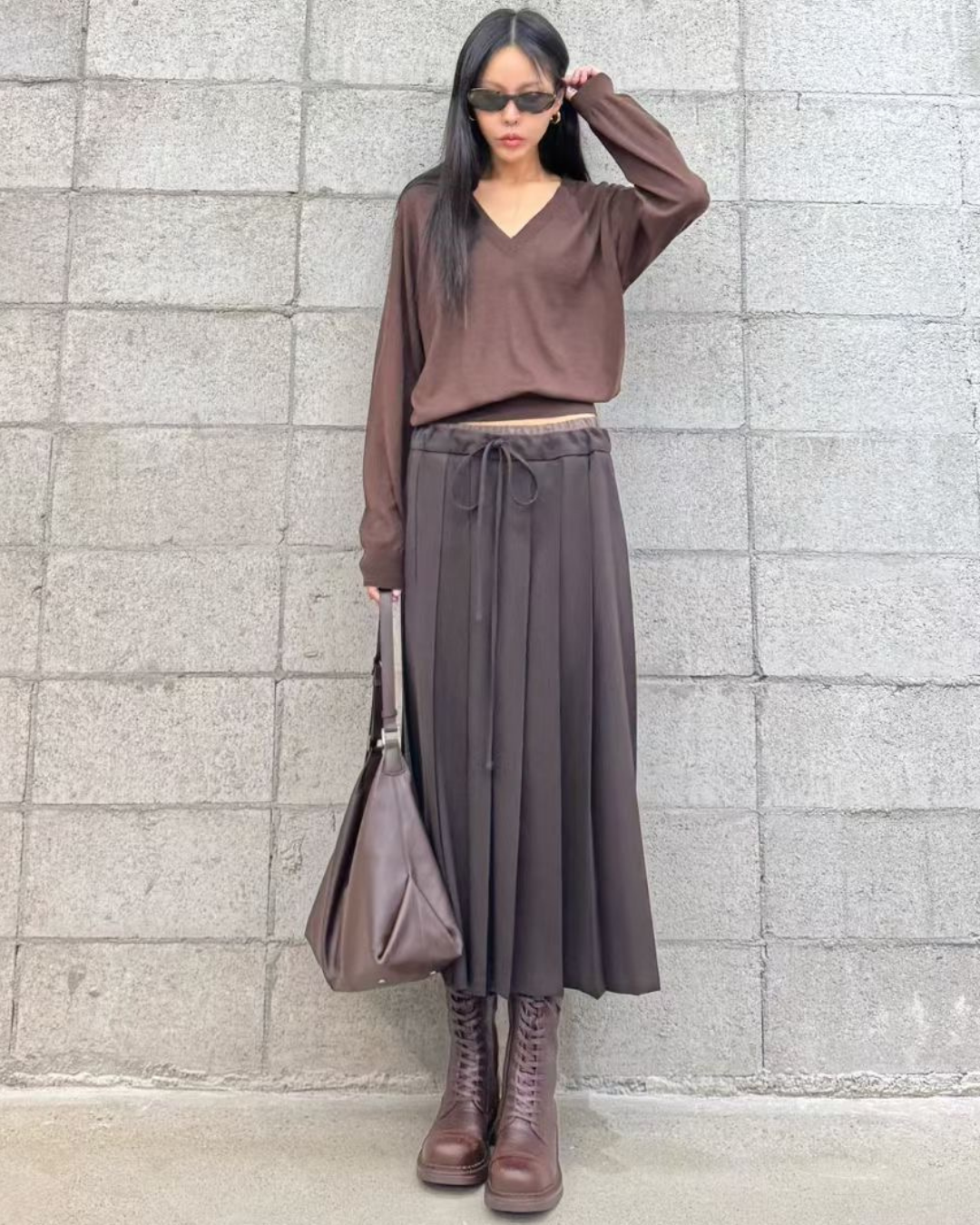 ST22030- 韓國拼色百褶裙配真絲羊毛透薄V領長袖