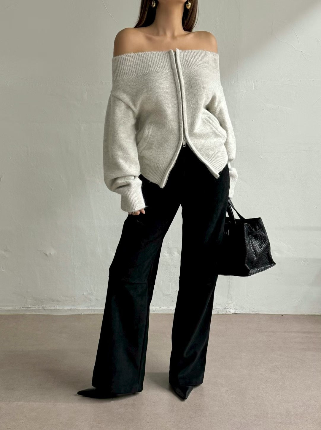 TP22086- 韓國法式羊毛混紡一字領寬鬆長袖毛衣