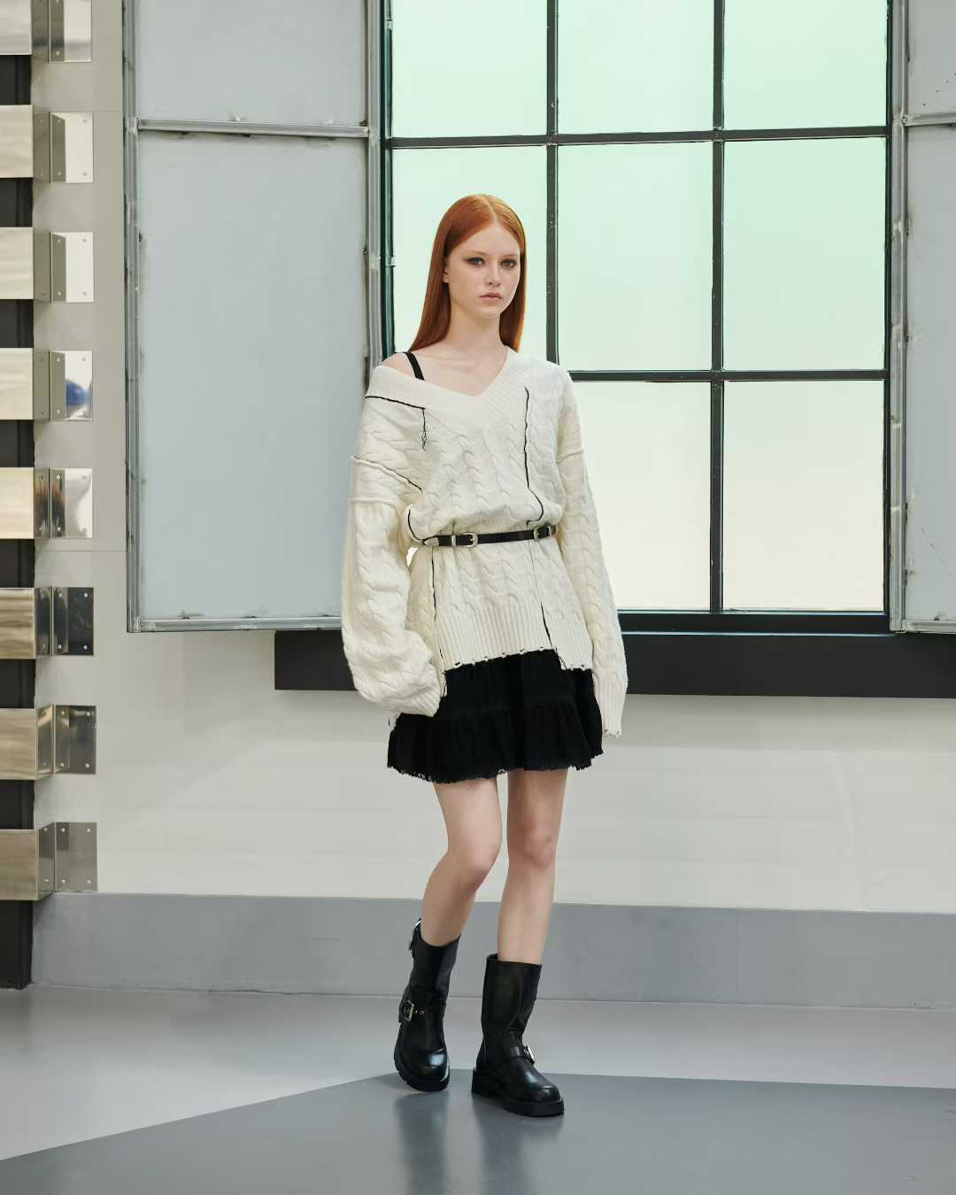 TP21996B- 韓國設計師款oversize手工縫線麻花V領毛衣(不包腰带)