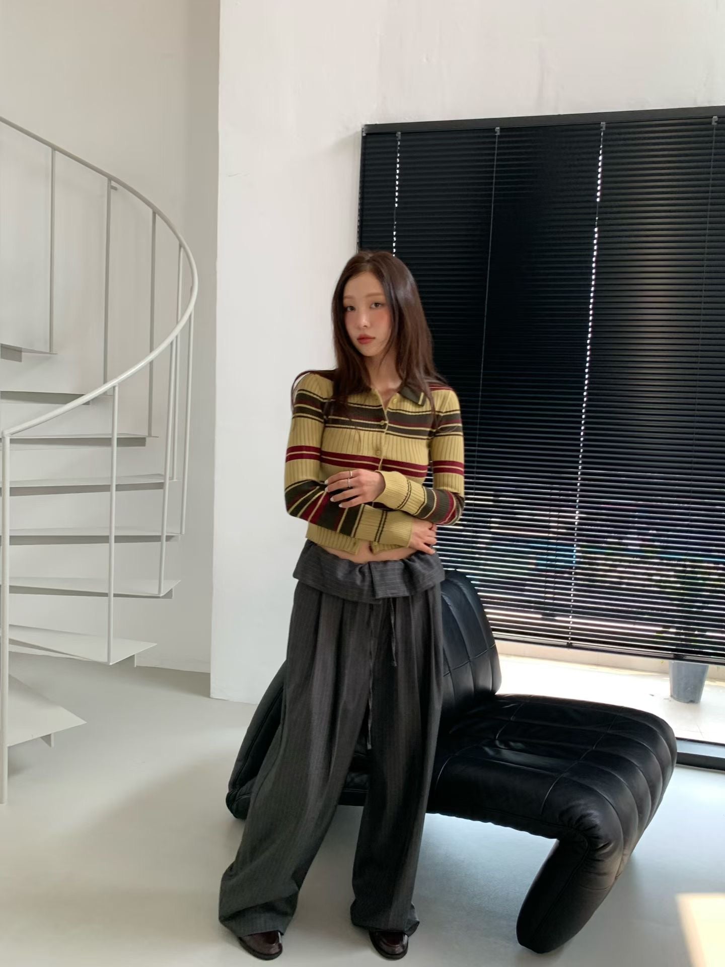 TP22006- 韓國短身復古修身撞色條紋毛衣針織開襟衫