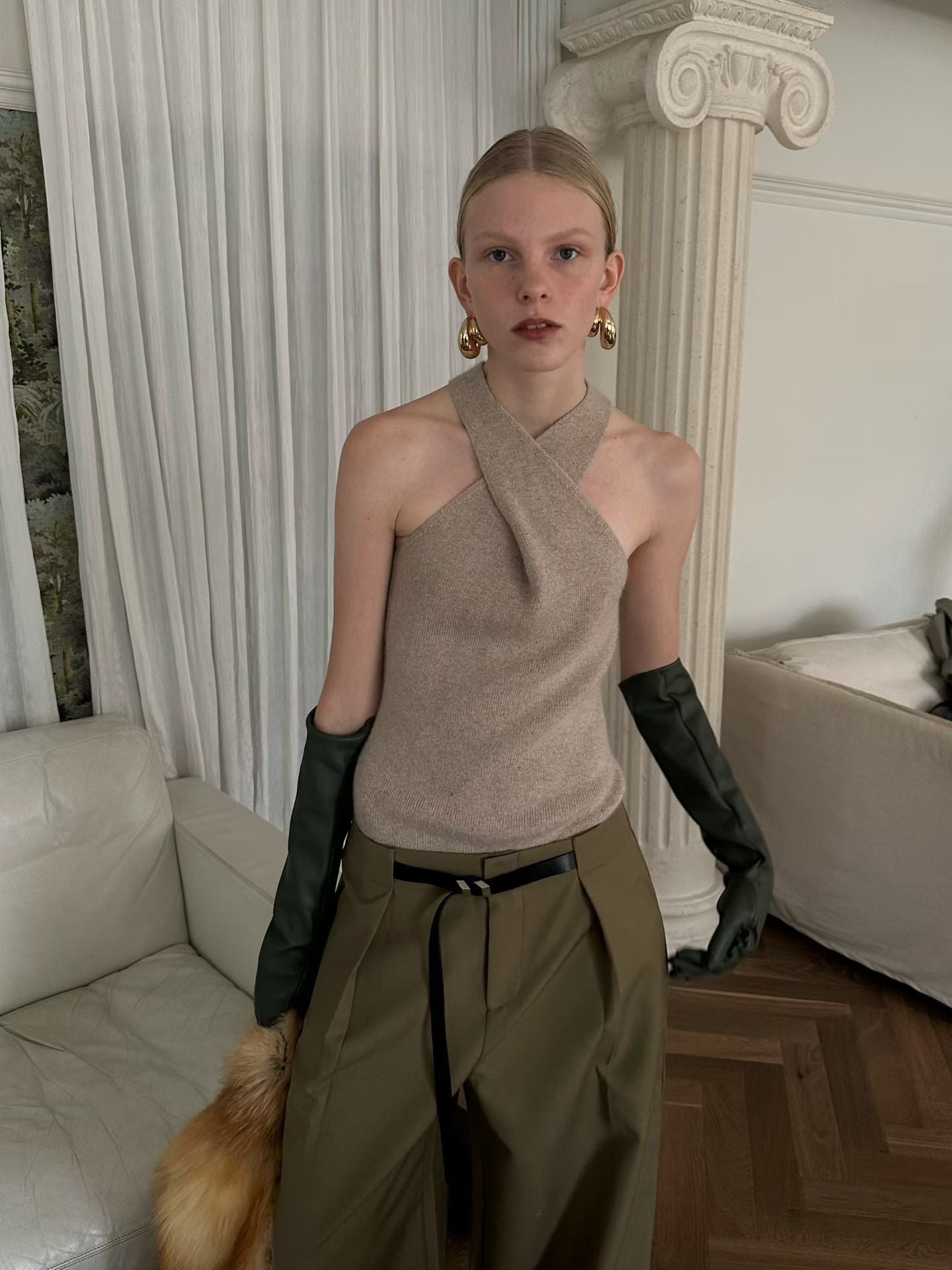 TP22076B- 韓國交叉帶時髦露肩修身顯瘦針織背心