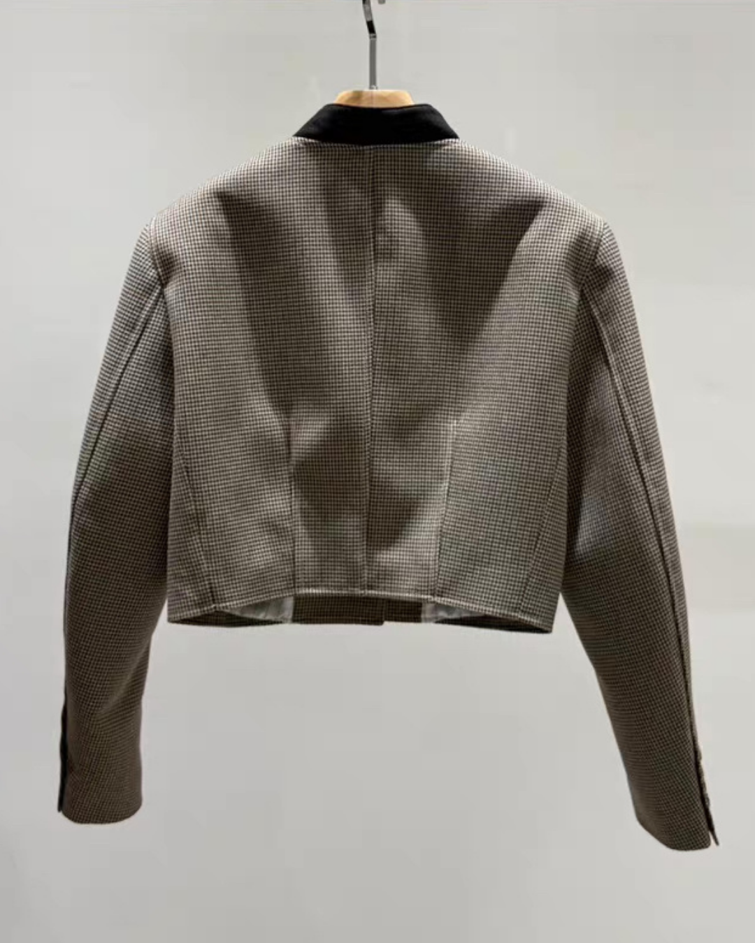 ST22306- 韓國設計師早春新款「英倫風」格紋圓領短版套裝