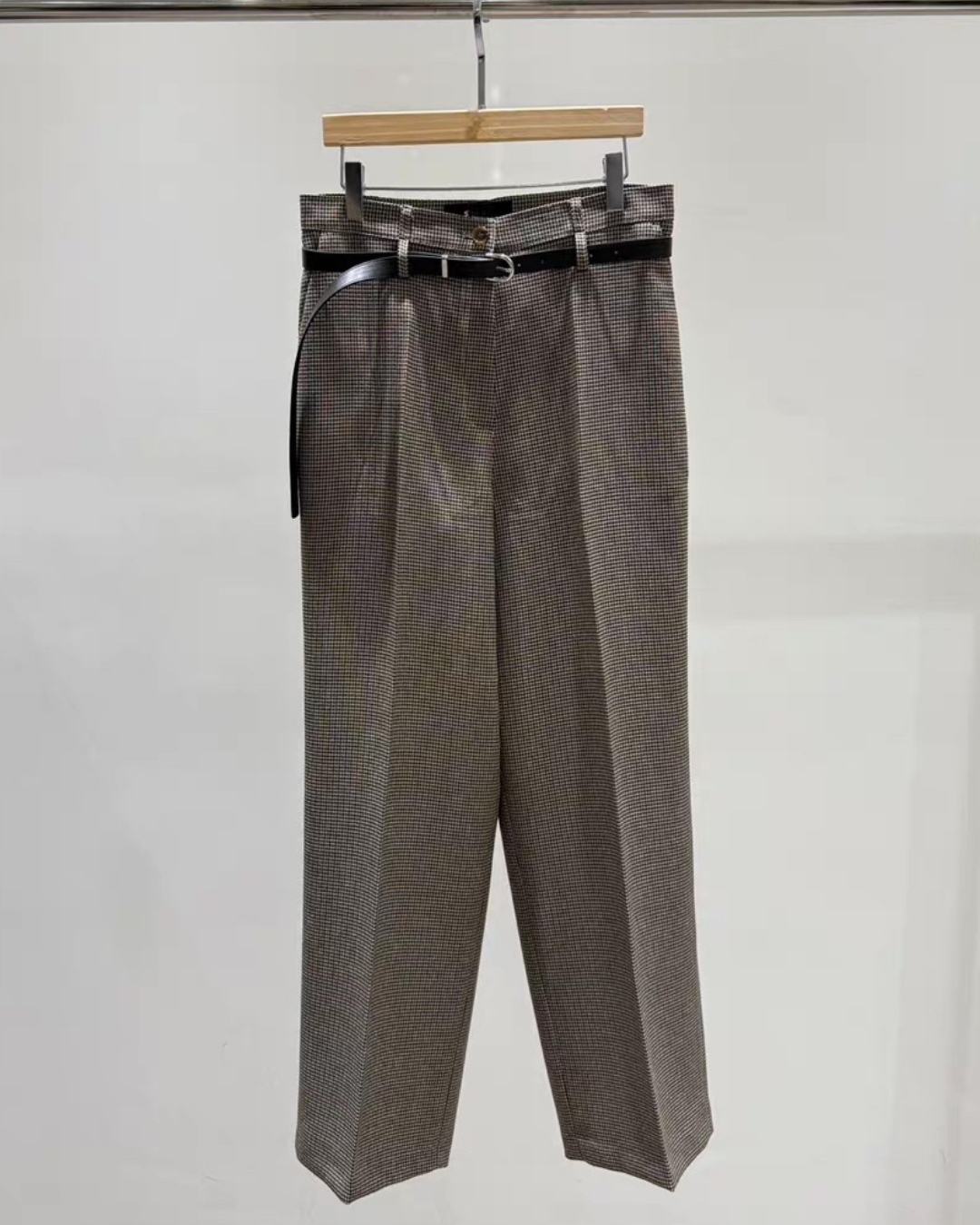 ST22306- 韓國設計師早春新款「英倫風」格紋圓領短版套裝