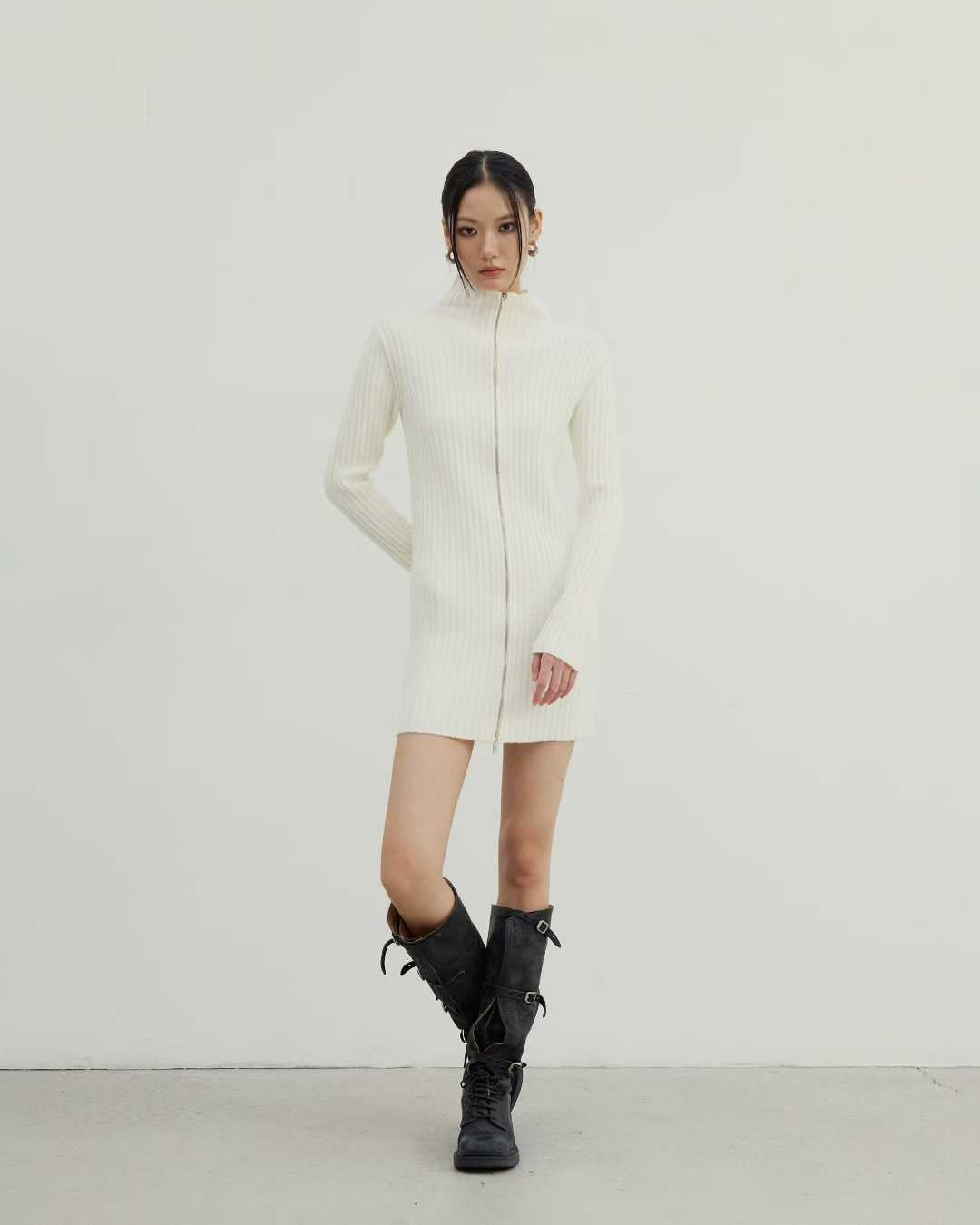 DS22072- 韓國設計師款式高領拉鍊針織洋裝
