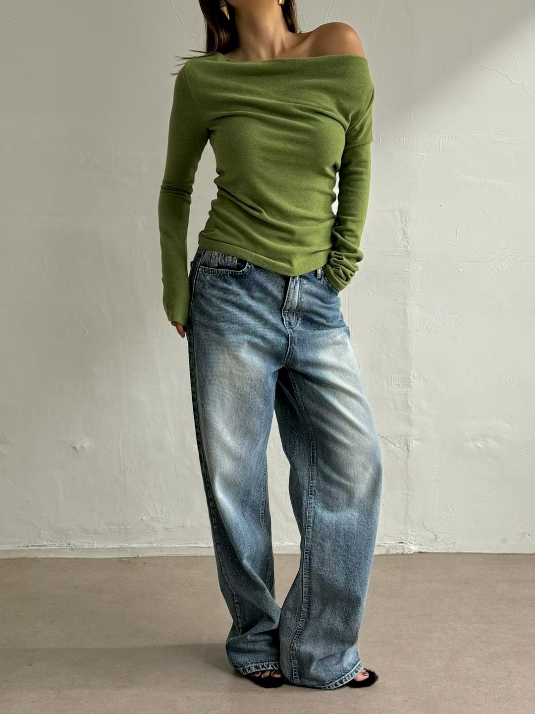 TP22019- 韓國秋冬性感羊絨混紡垂墜露肩長袖上衣