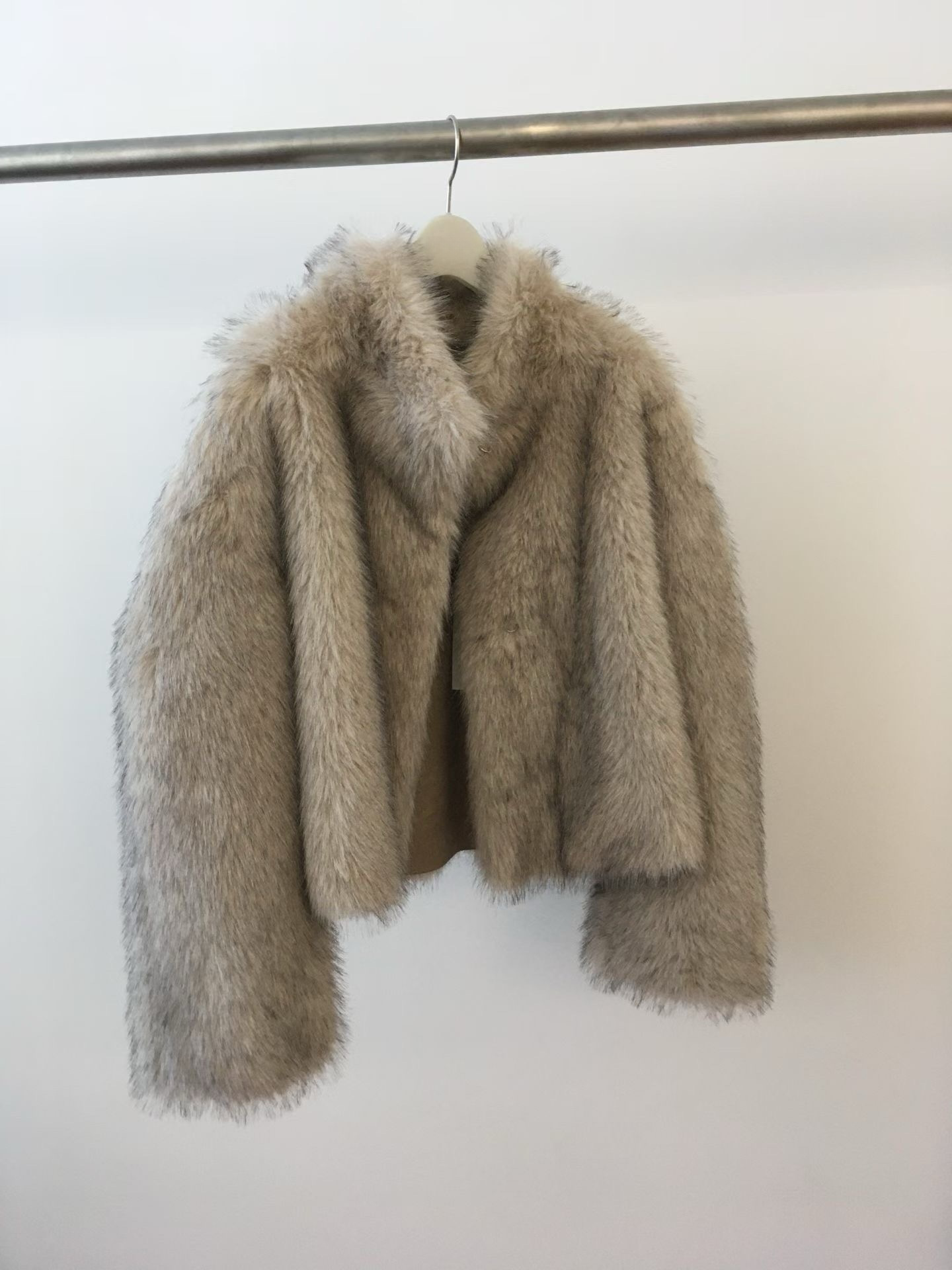 OT22013- 韓國奢華仿皮草短版外套