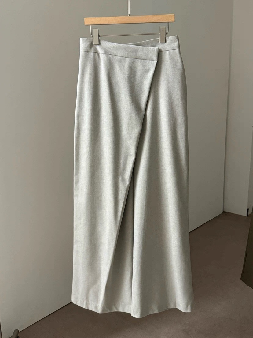 PT22088- 韓國設計感裹身長褲