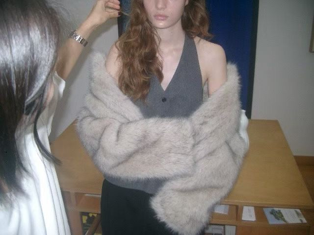 OT22013- 韓國奢華仿皮草短版外套