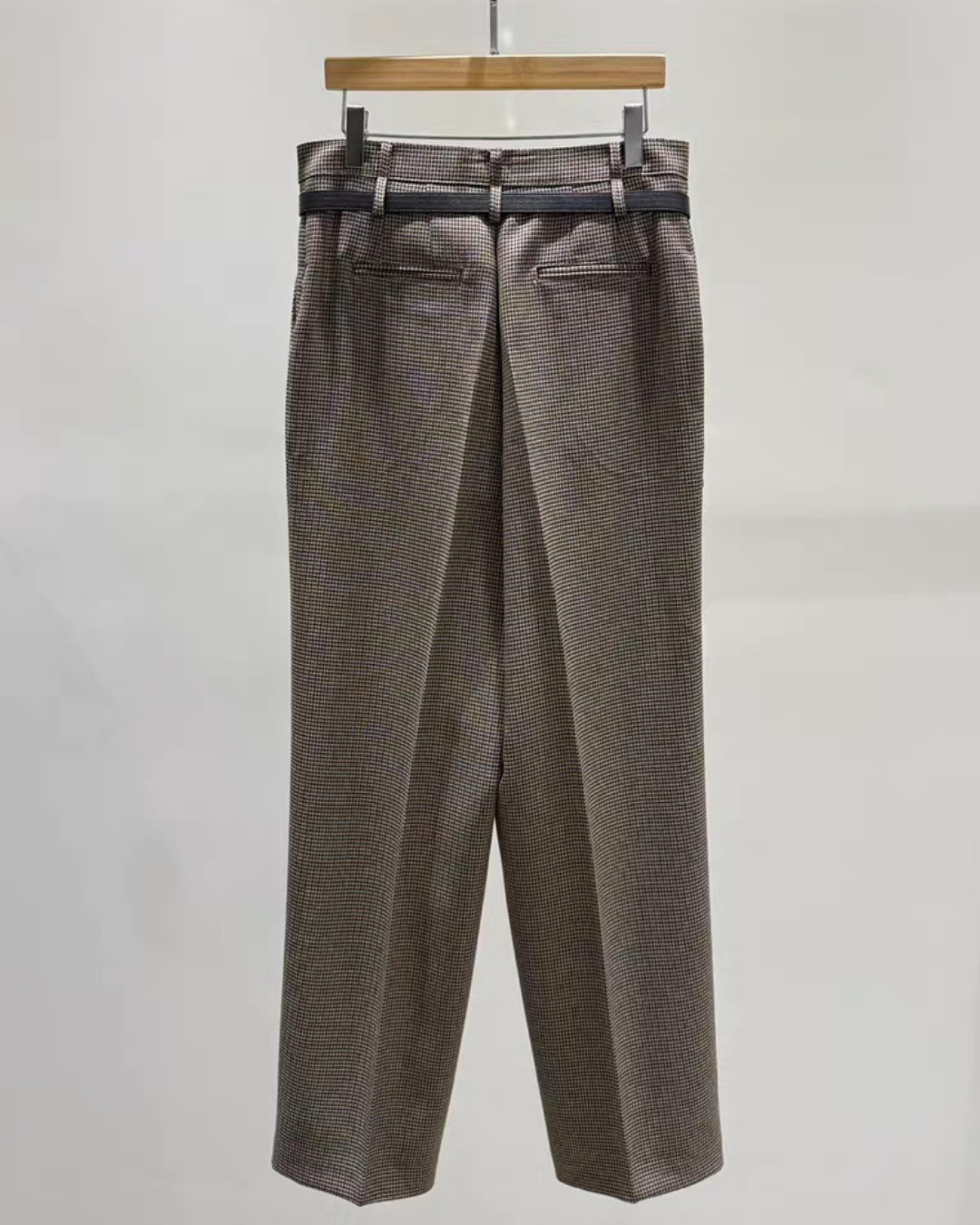 ST22306- 韓國設計師早春新款「英倫風」格紋圓領短版套裝