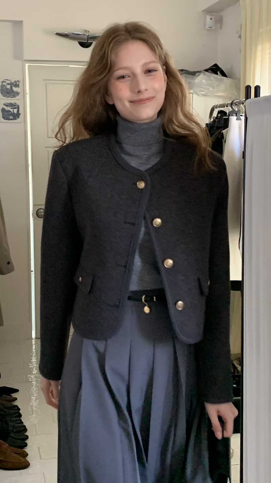 TP22009- 韓修身高領針織背心(不包腰带) 3 colors