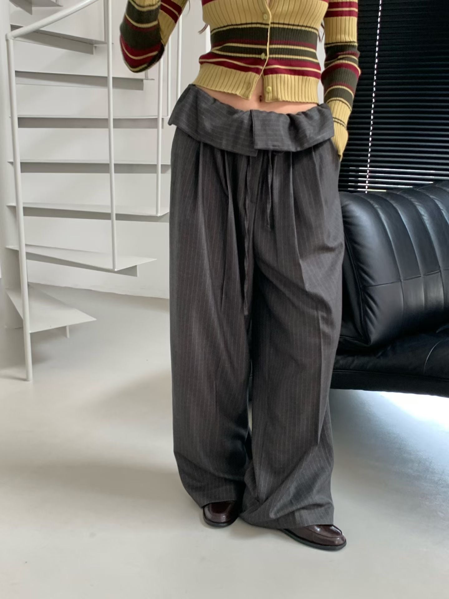 TP22006- 韓國短身復古修身撞色條紋毛衣針織開襟衫