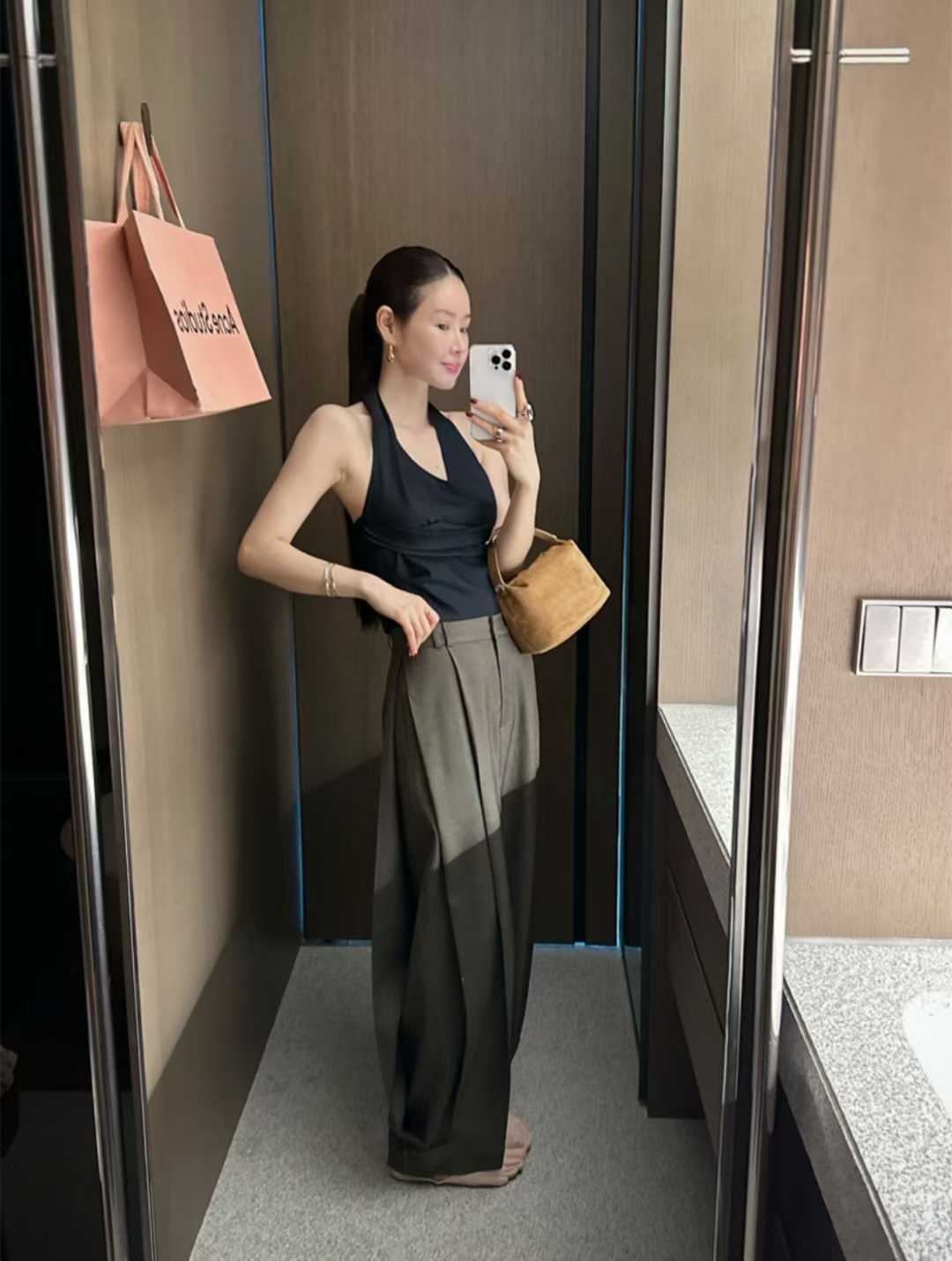 ST21909-  韓國設計師品牌寬肩雙排釦西裝套裝