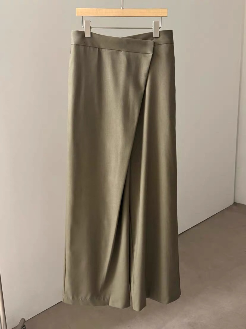 PT22088- 韓國設計感裹身長褲