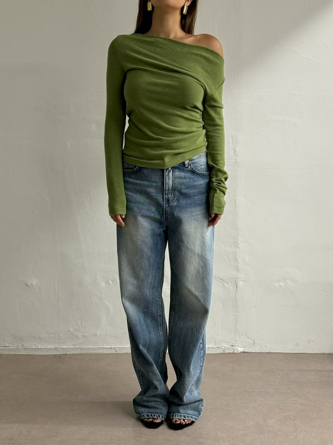 TP22019- 韓國秋冬性感羊絨混紡垂墜露肩長袖上衣