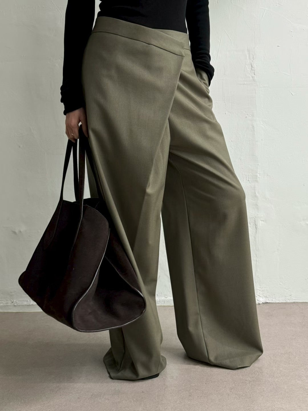 PT22088- 韓國設計感裹身長褲