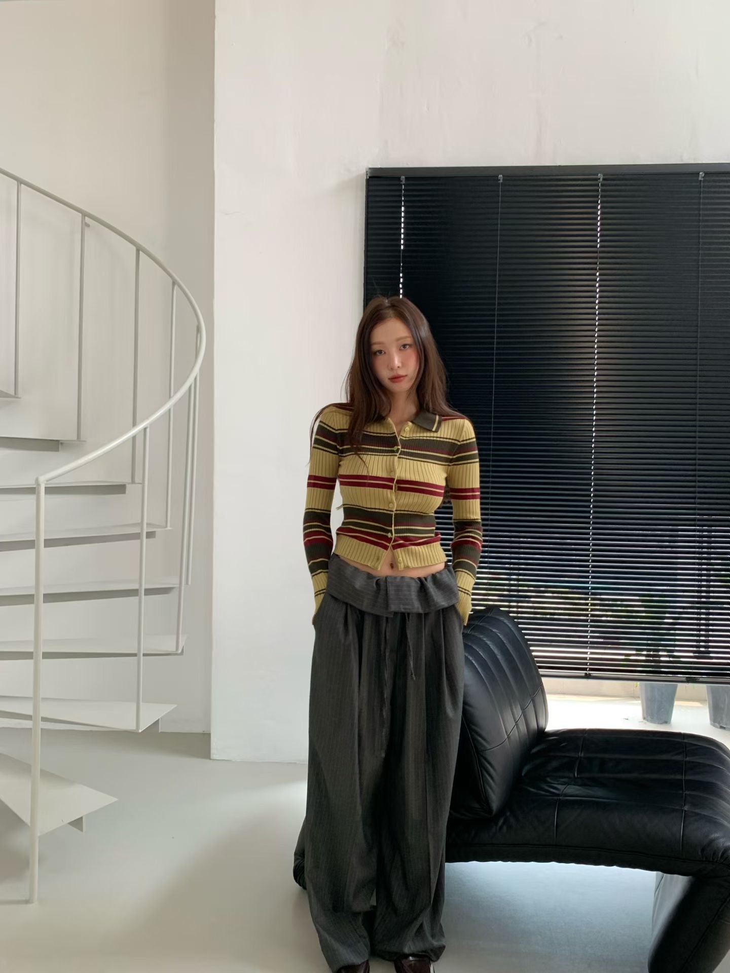 TP22006- 韓國短身復古修身撞色條紋毛衣針織開襟衫