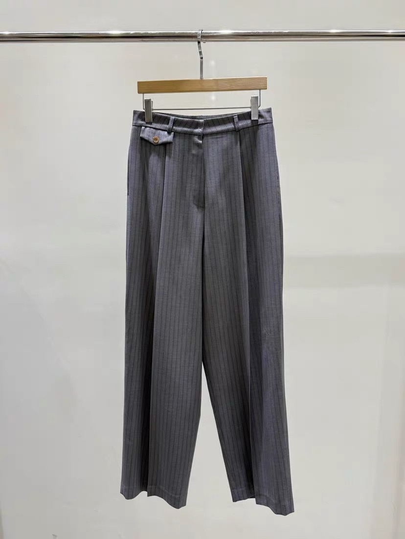 ST22602- 韓國設計師早春新款條紋雙排扣西裝