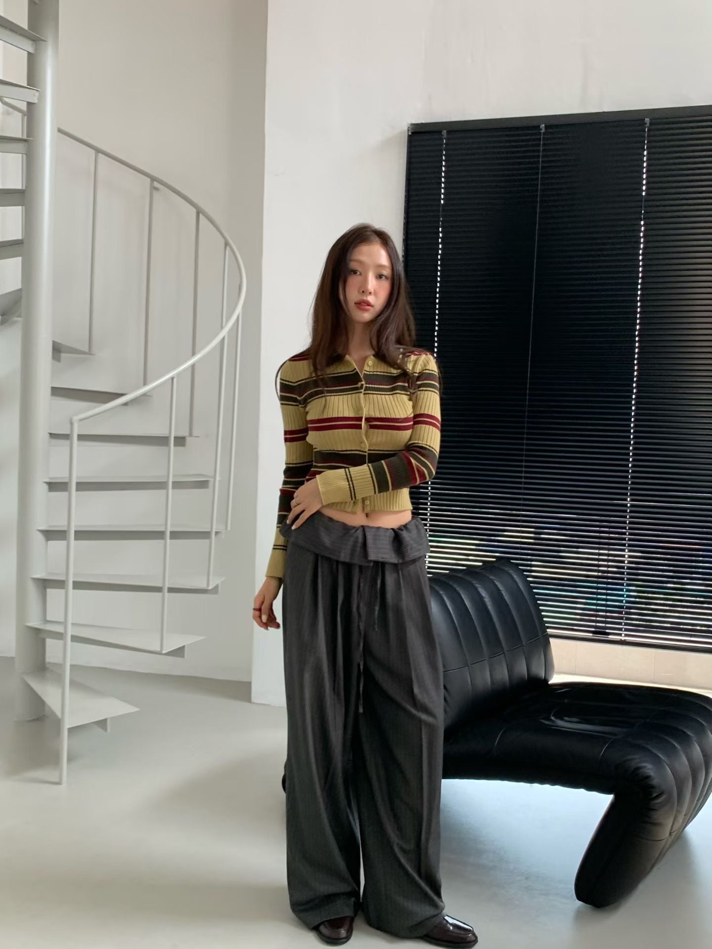 TP22006- 韓國短身復古修身撞色條紋毛衣針織開襟衫