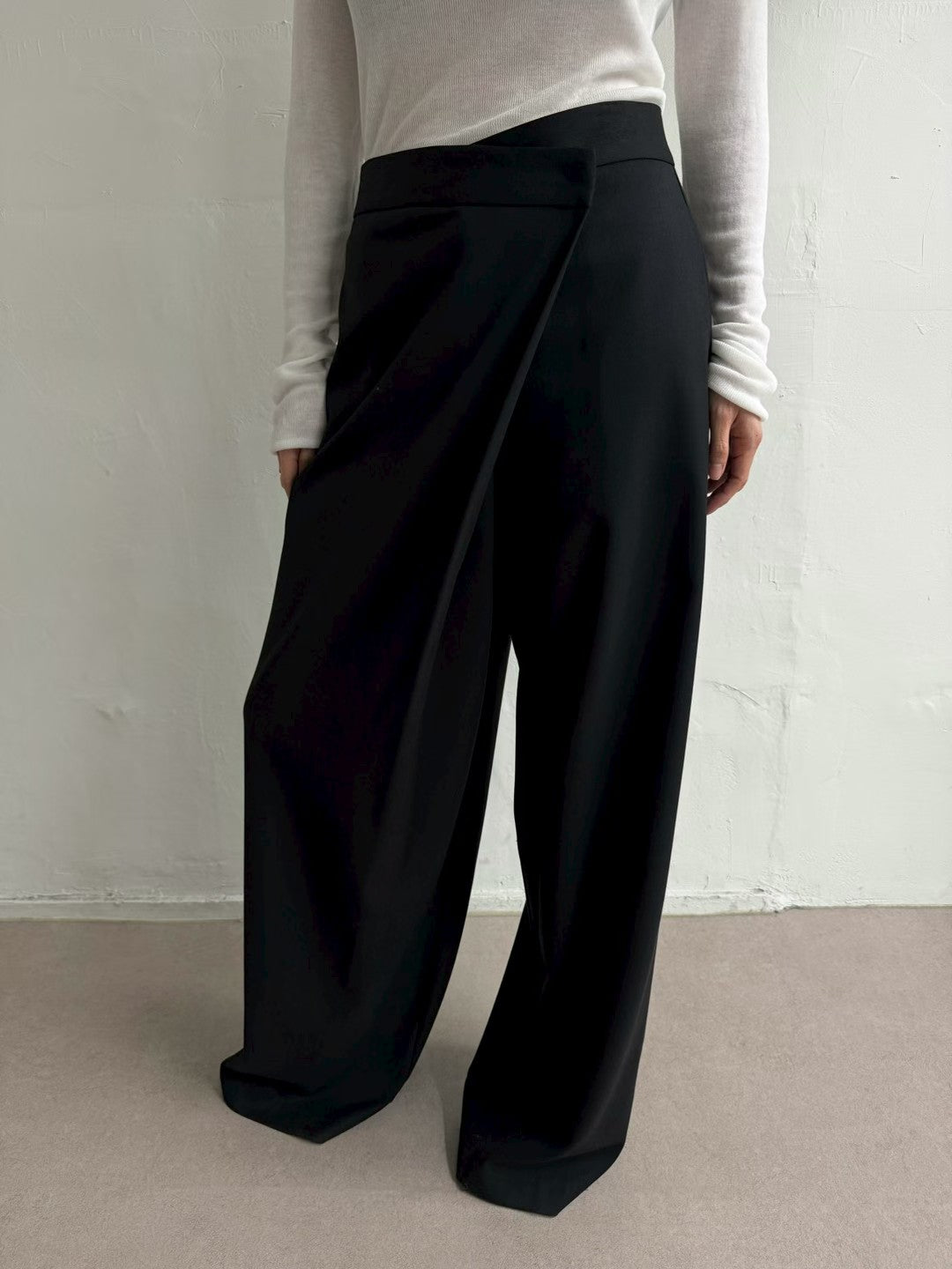 PT22088- 韓國設計感裹身長褲