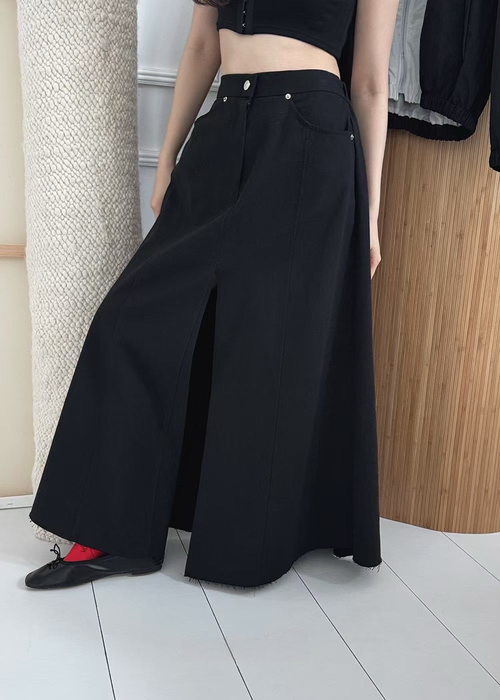 (OUTFIT 02) ST21512B- 顯瘦大長腿女神氣質襯衫配前中開衩長裙