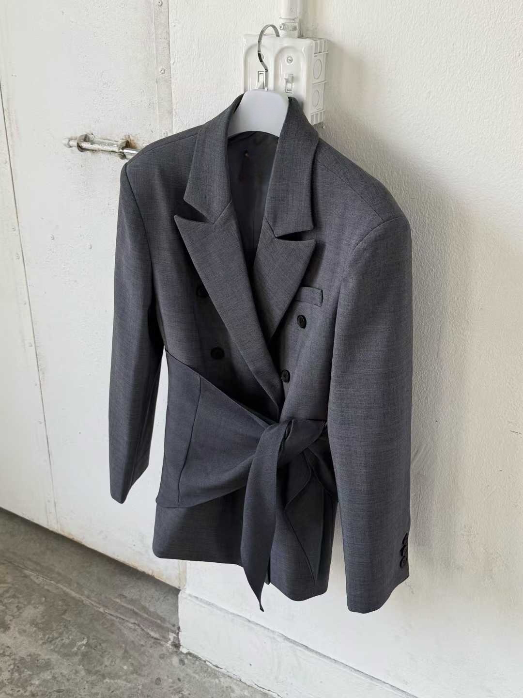 OT22003- 韓國時尚雙排扣翻領純色短外套