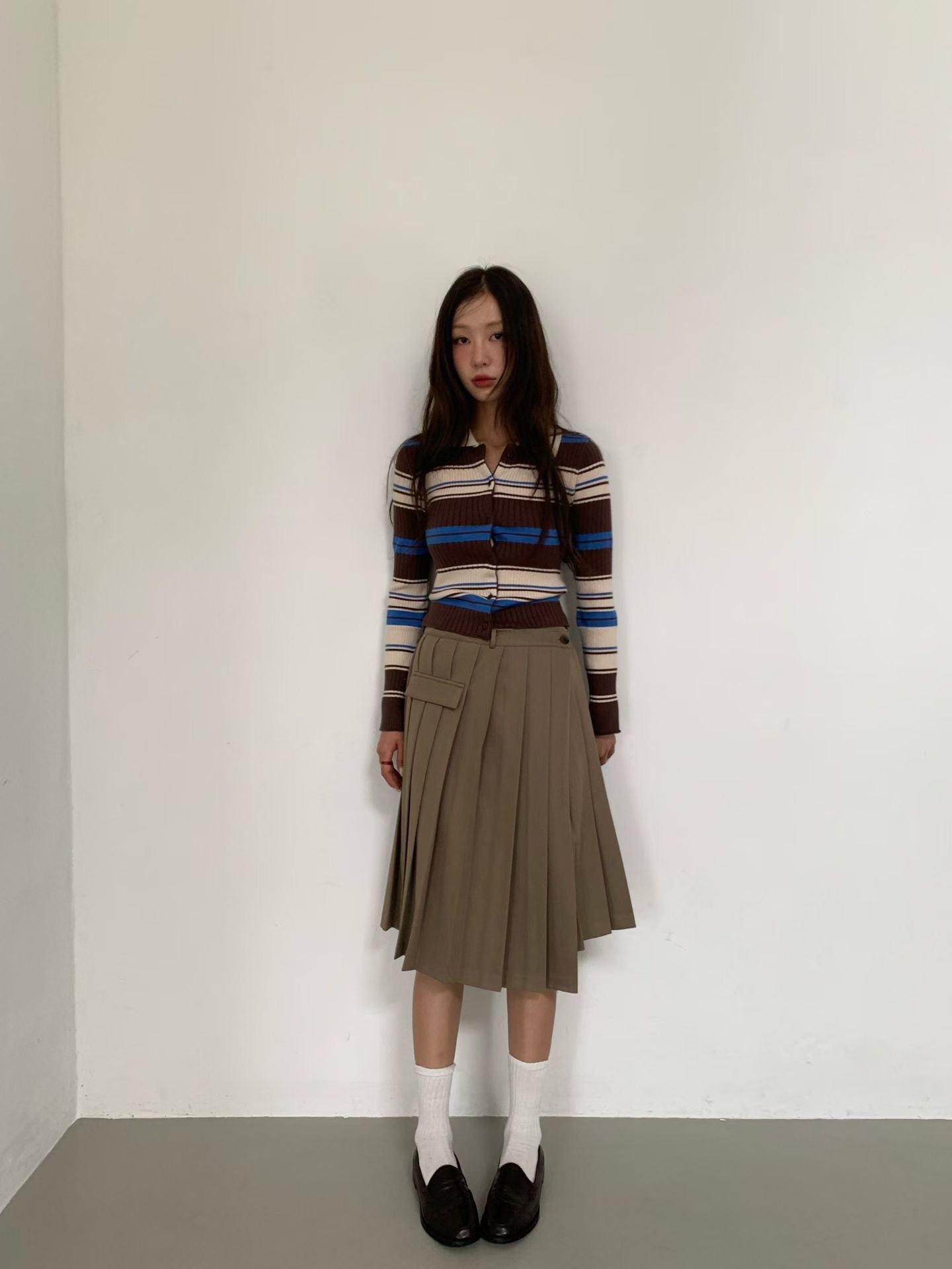 TP22006- 韓國短身復古修身撞色條紋毛衣針織開襟衫