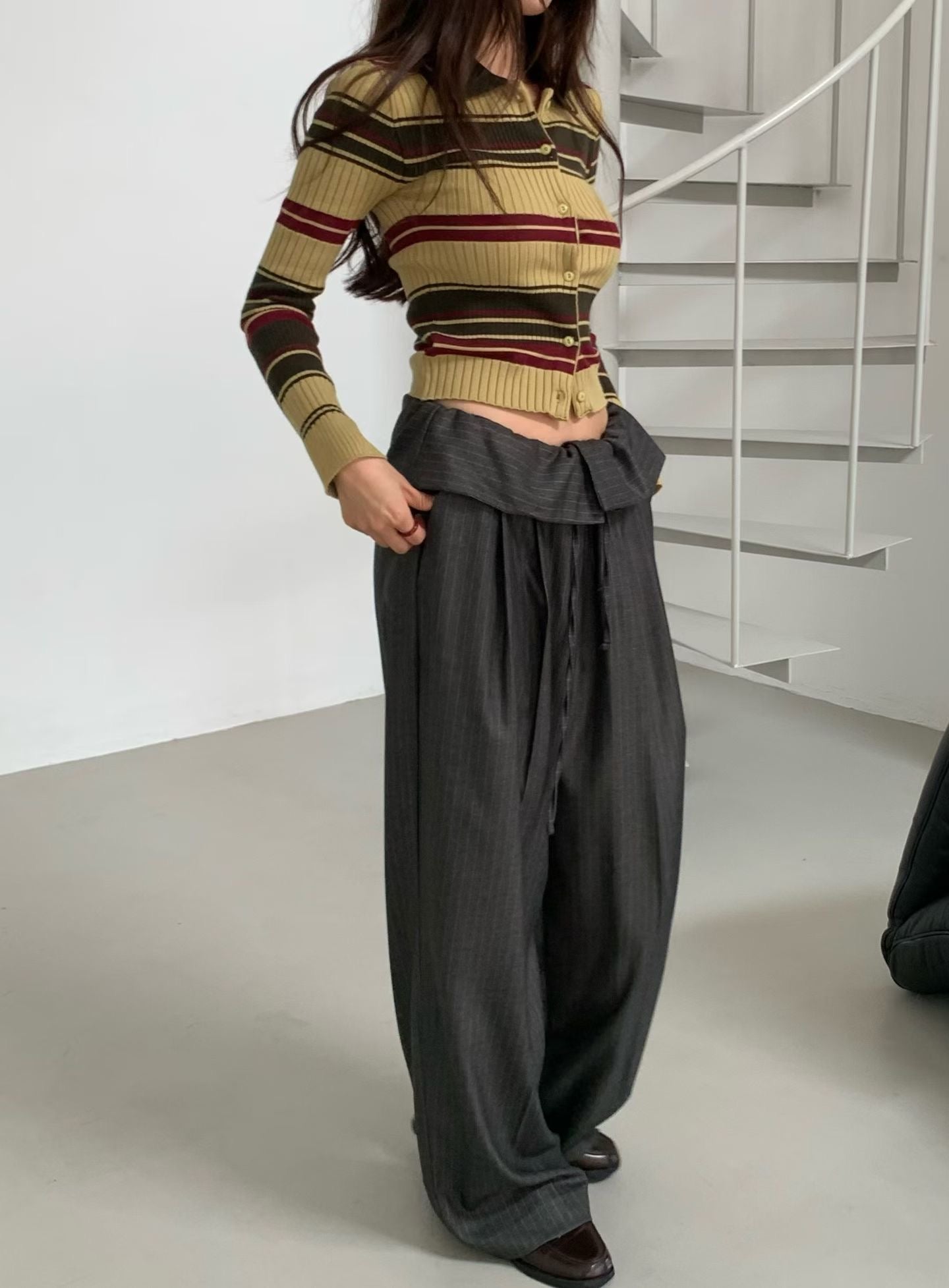 TP22006- 韓國短身復古修身撞色條紋毛衣針織開襟衫