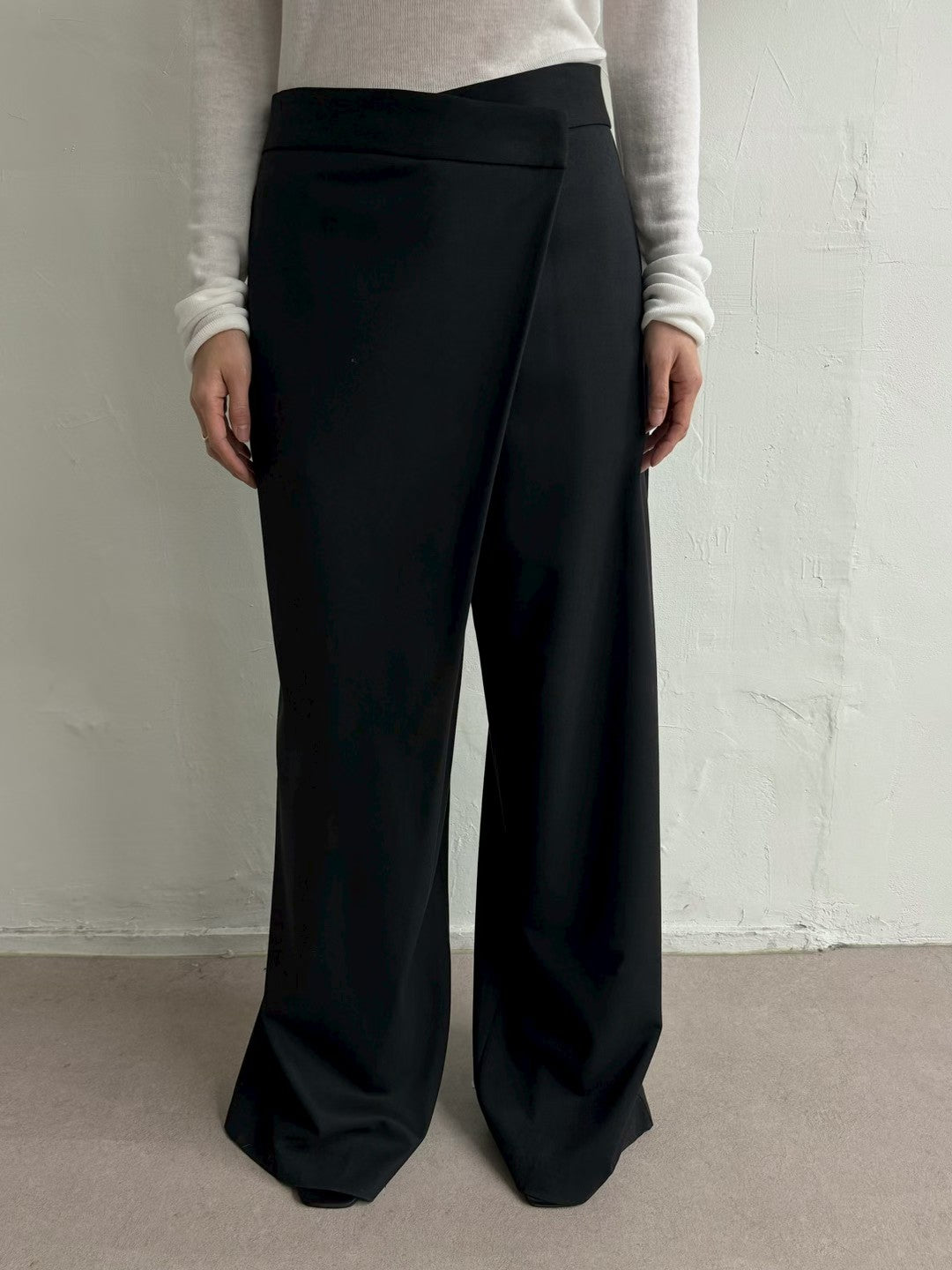 PT22088- 韓國設計感裹身長褲