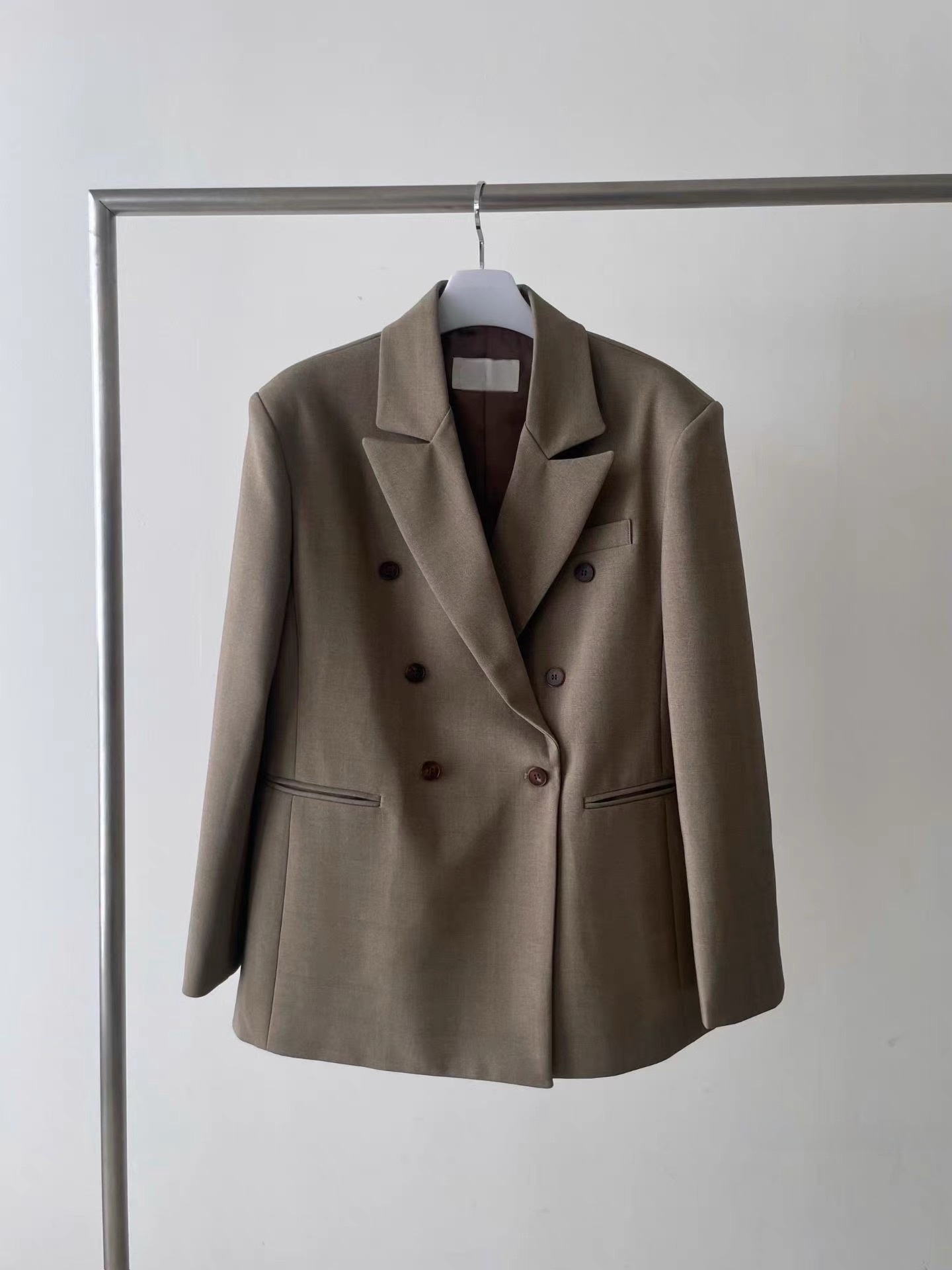 OT22003- 韓國時尚雙排扣翻領純色短外套