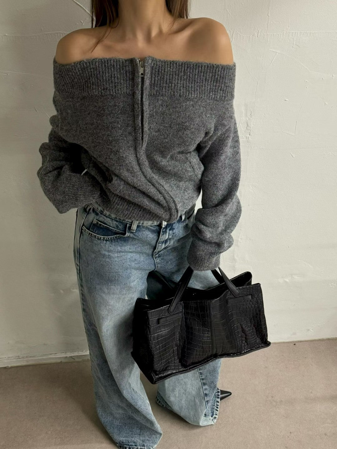 TP22086- 韓國法式羊毛混紡一字領寬鬆長袖毛衣