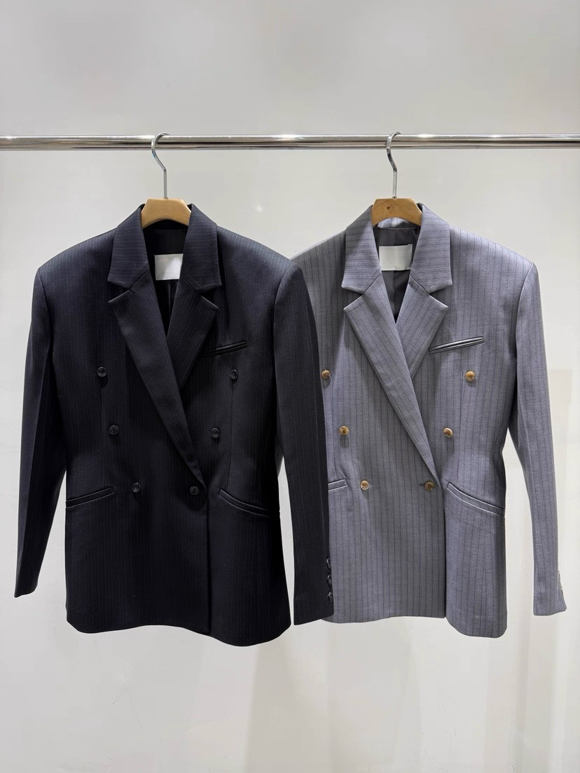 ST22602- 韓國設計師早春新款條紋雙排扣西裝