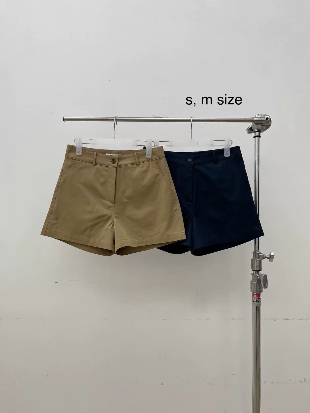 ST21926- 韓國俐落有型腰帶襯衫與短褲套裝(短褲不包皮带)